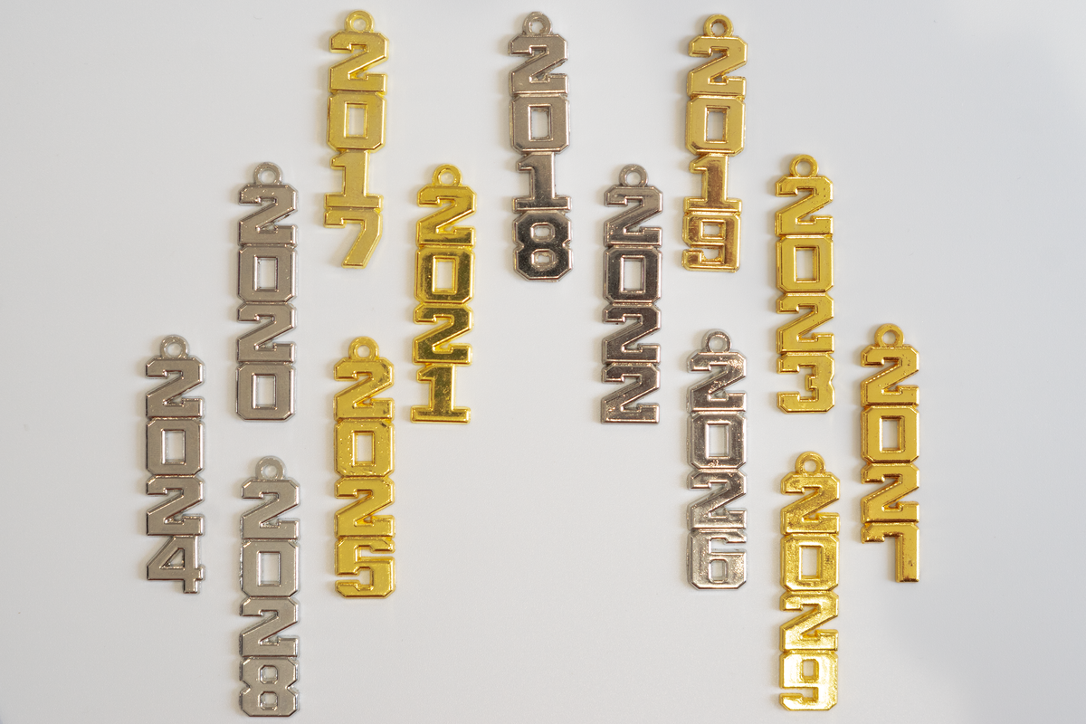 Graduation Tassels with Vertical Year Charms